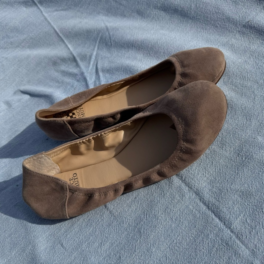 Vince Camuto Ballet - NWOT - Picture 2 of 7